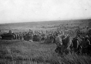 Troupes américaines et françaises dans les environs de Regniéville, septembre 1918. Collection BDIC.
