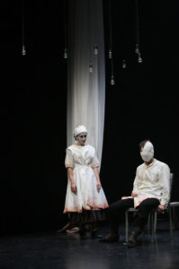 Les Vibrants, ein Schauspiel des Theaterensembles Teknaï. Foto: Jean-Christophe Lemasson.