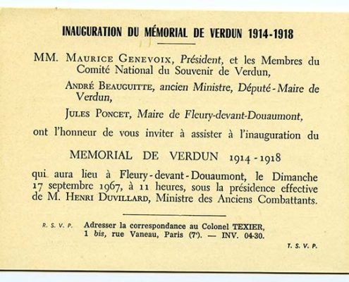 Carton d’invitation à l’inauguration du Mémorial le 17 septembre 1967 avec le programme de la cérémonie d’inauguration. Collection Mémorial de Verdun. © Mémorial de Verdun.