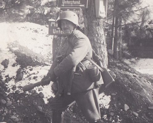 Officier allemand en tenue d’assaut. Photographie, 1916-1917. © Collection particulière