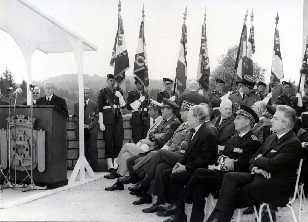 maurice_genevoix_discours_coll_memorial_verdun_1030x745.jpg