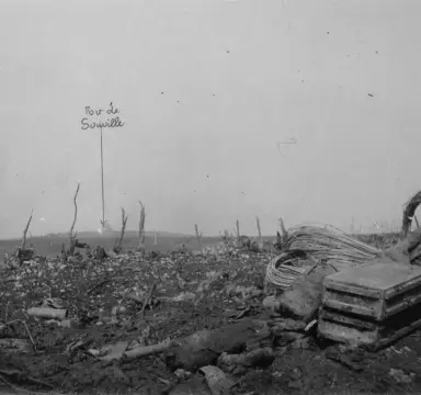 Environs du Fort de Souville, juillet 1916. Collection et © Mémorial de Verdun - Champ de bataille.